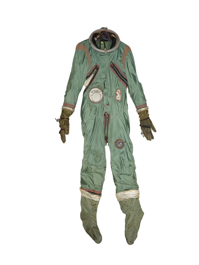 Pressure Suits - FLIGHT TEST HISTORICAL FOUNDATION