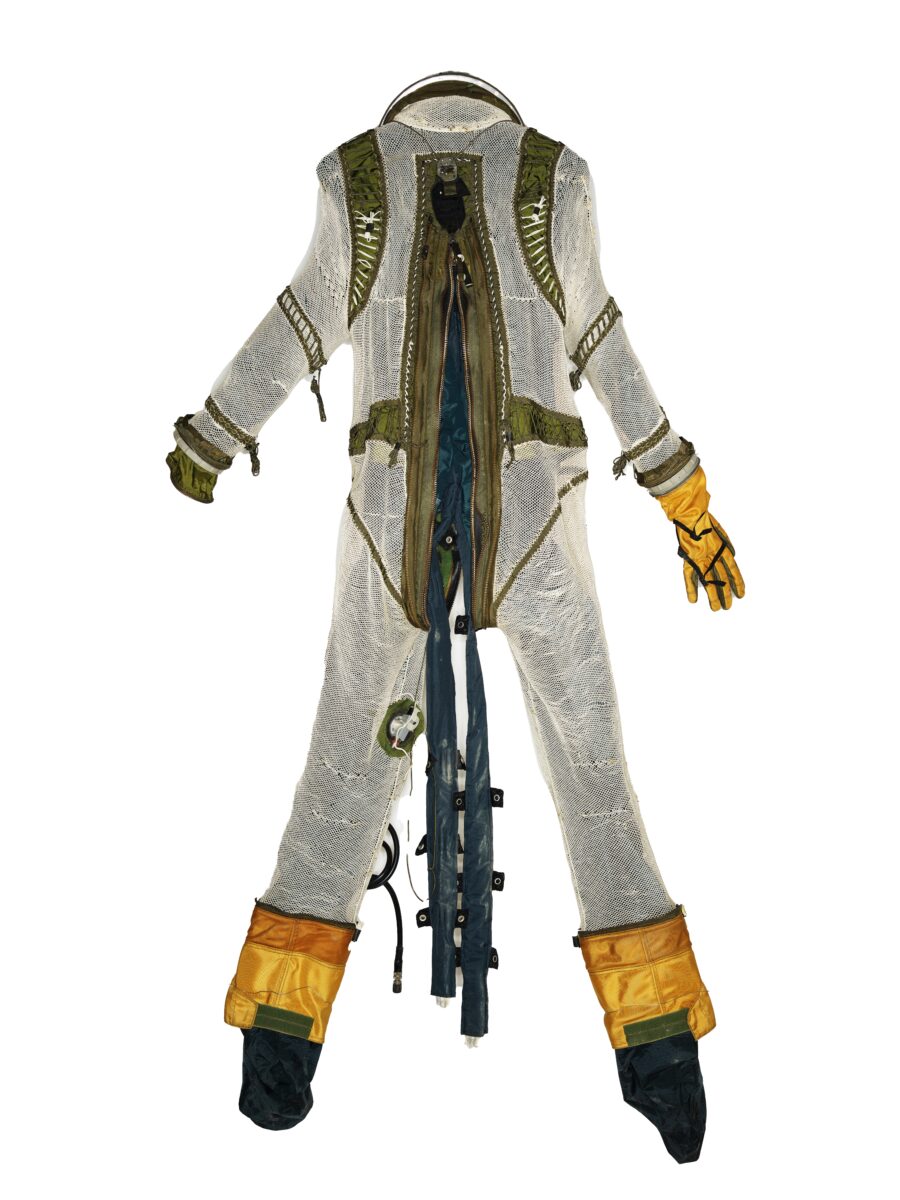 Pressure Suits - FLIGHT TEST HISTORICAL FOUNDATION